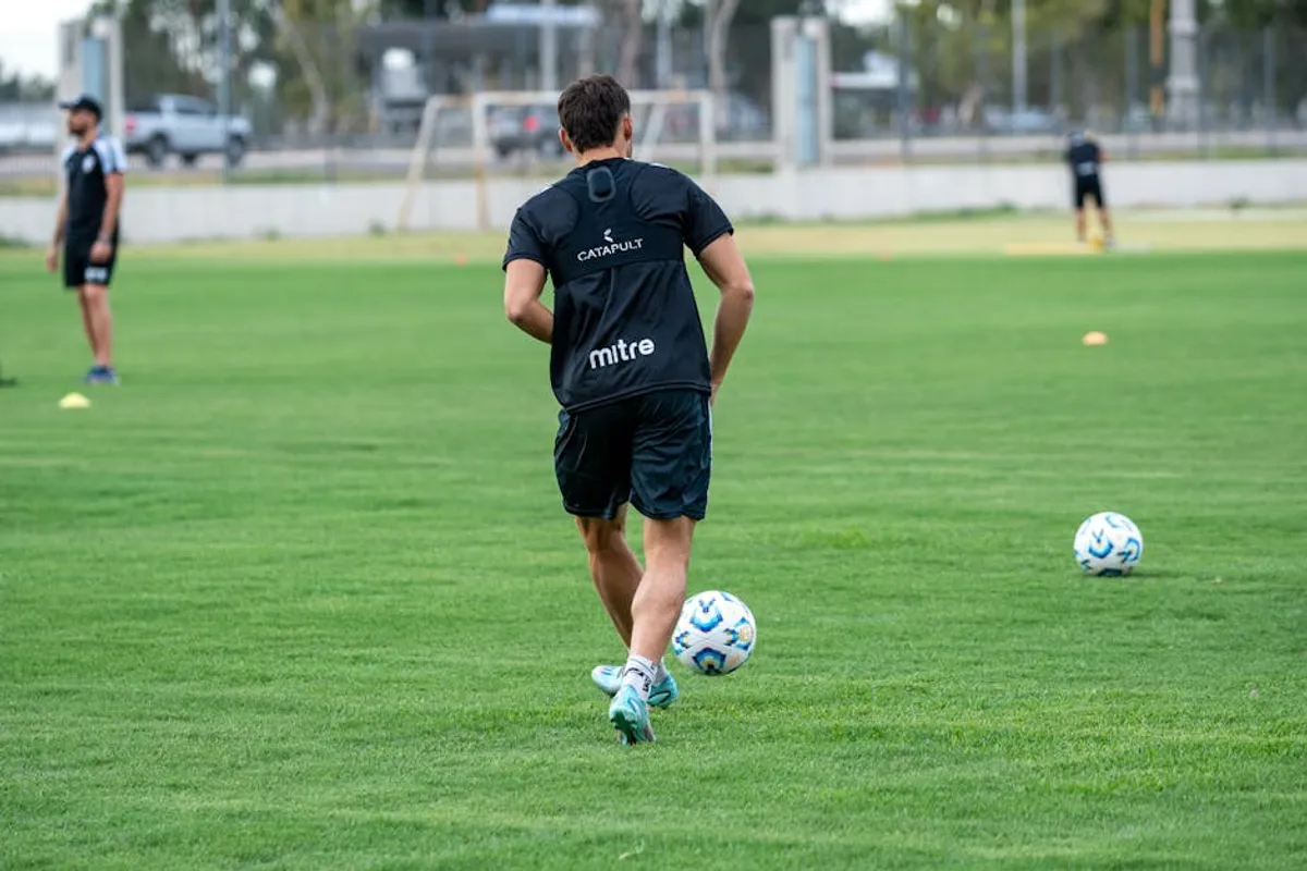 Football Training Tips for Young Players